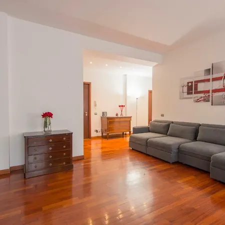 Cozy Flat Central Station Апартаменты Милан